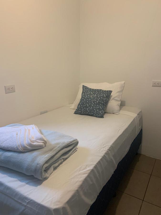 Hotel El Chirris Tzanjay San Juan La Laguna Esterno foto
