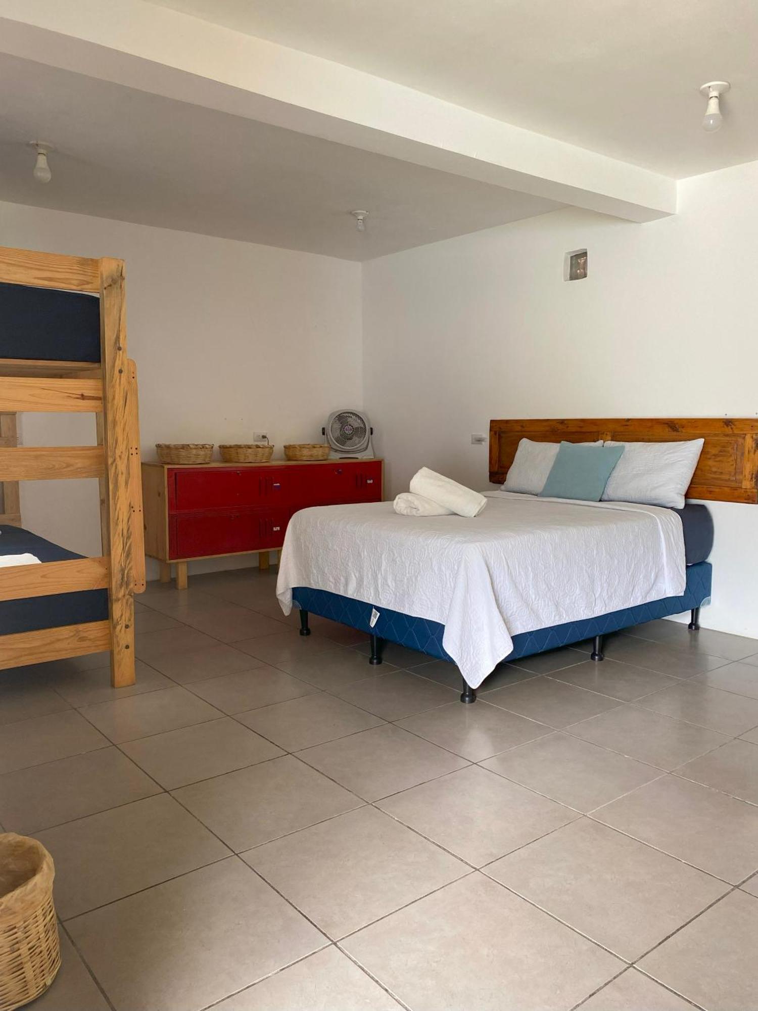 Hotel El Chirris Tzanjay San Juan La Laguna Esterno foto